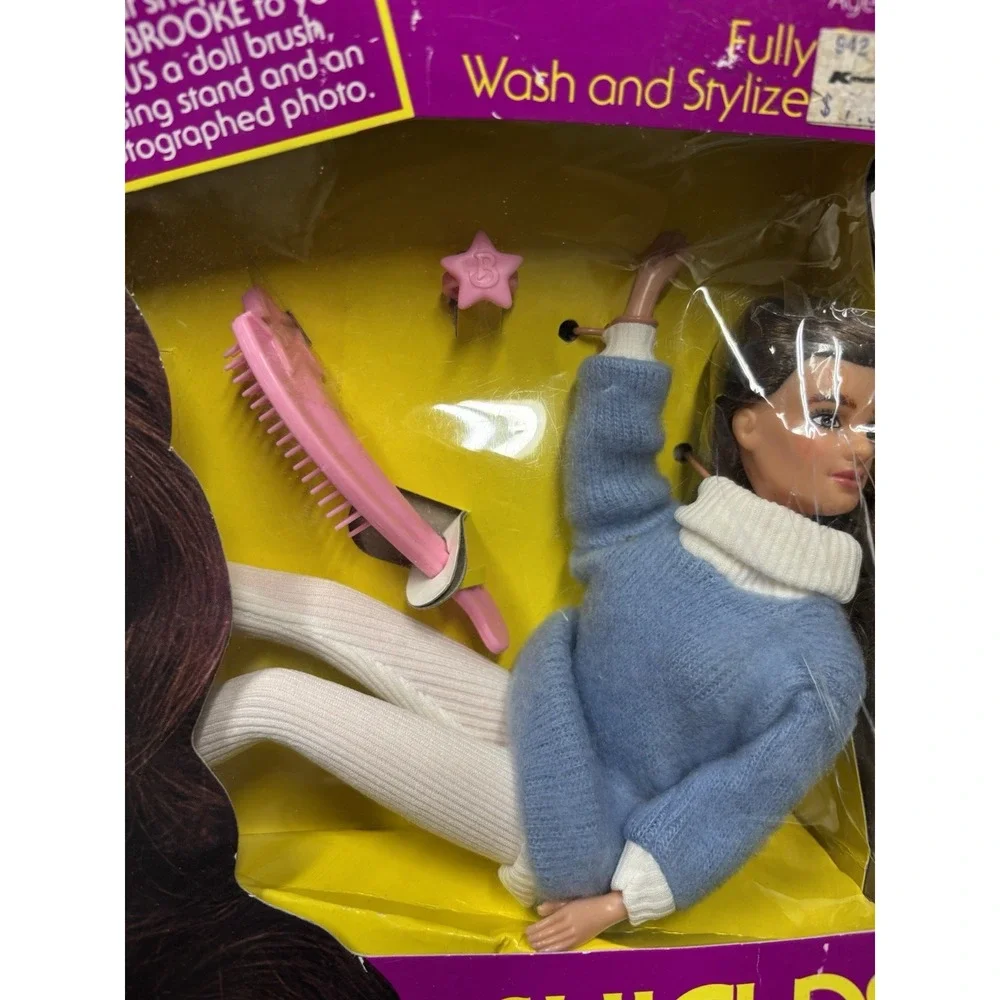 Vintage 1982 Brooke Shields Teenage Doll Fully Posable w/ Brush Ring LJN  #8833